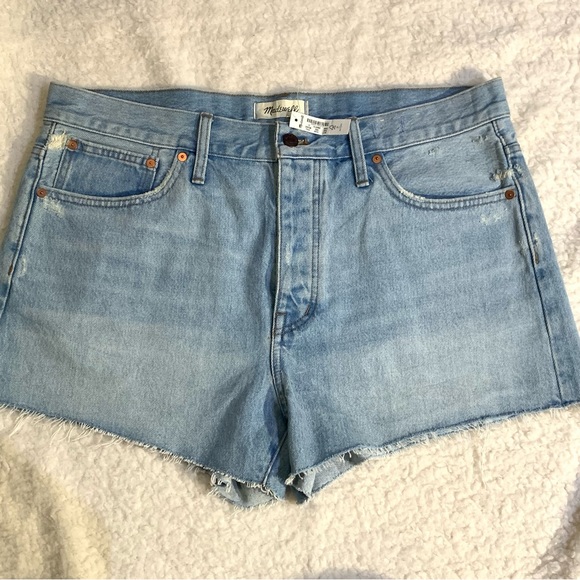 MADEWELL Relaxed Denim Shorts Curvy - Picture 2 of 9